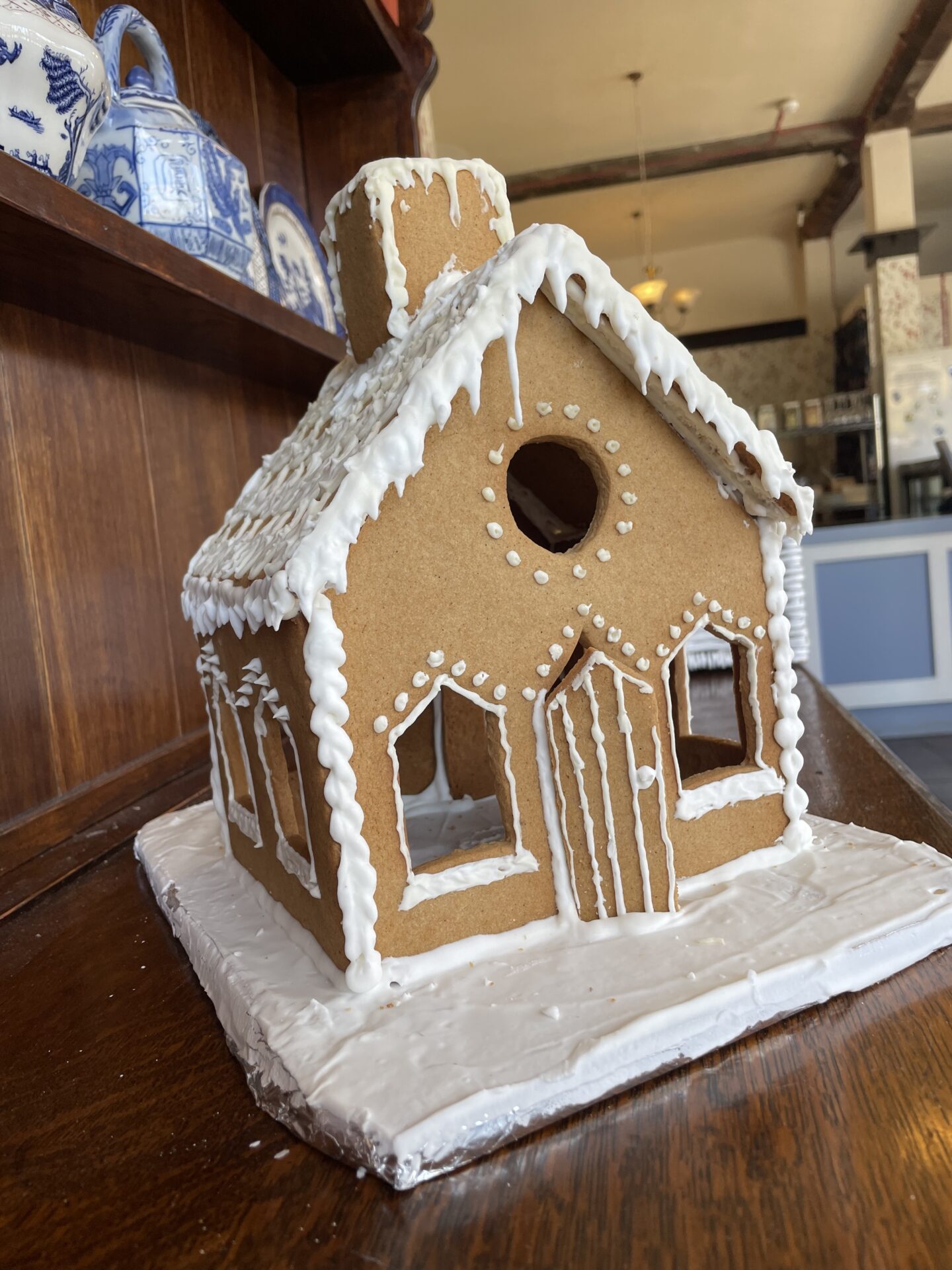 Gingerbread House Workshop: Saturday 30th November: 10:00 am – 3:30 pm